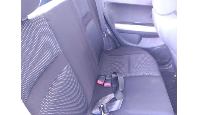2002 Toyota IST image-7