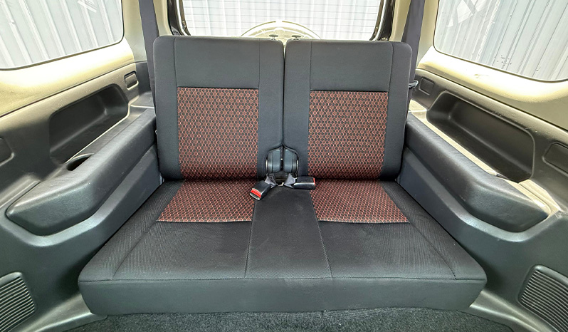 2007 Suzuki Jimny image-14