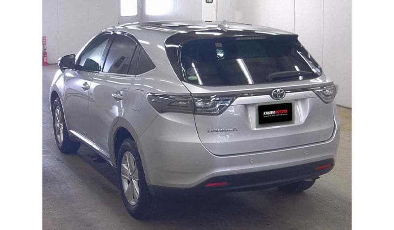 2015 Toyota Harrier image-4