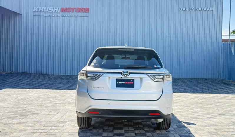 2015 Toyota Harrier image-11