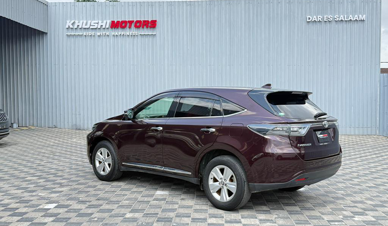 2015 Toyota Harrier image-12