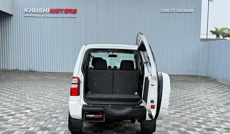 2012 Mitsubishi Pajero Mini image-15