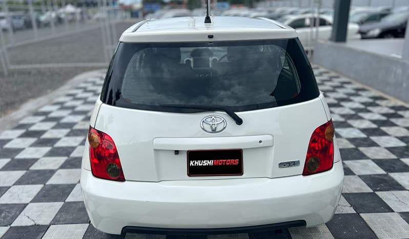 2002 Toyota IST image-18