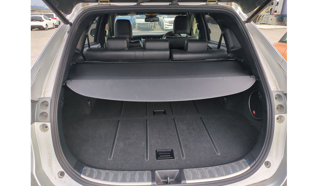 2015 Toyota Harrier image-9