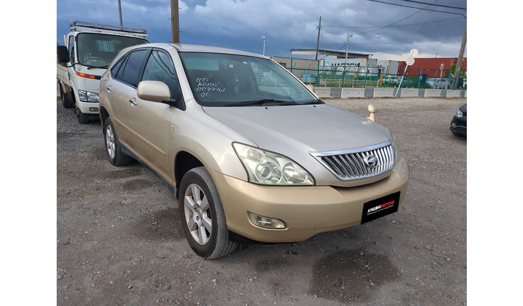 2008 Toyota Harrier image-1