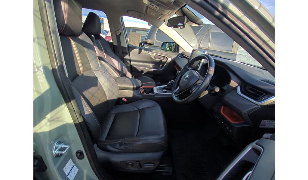 2020 Toyota RAV4 image-7