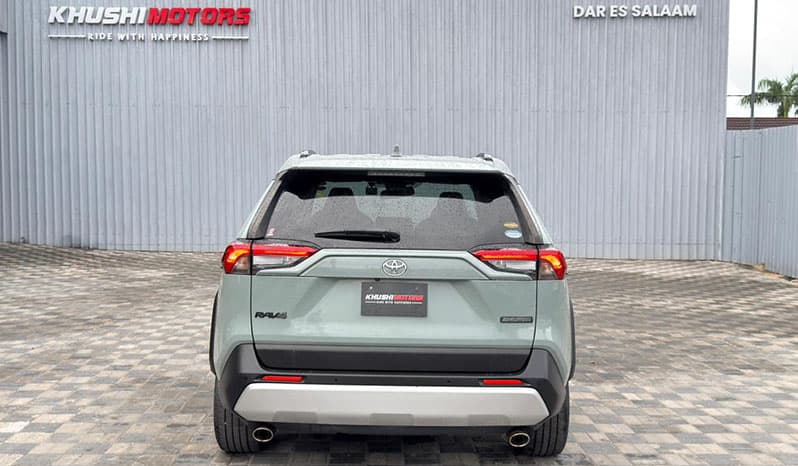2020 Toyota RAV4 image-16