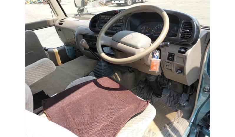 2015 Suzuki Escudo image-6