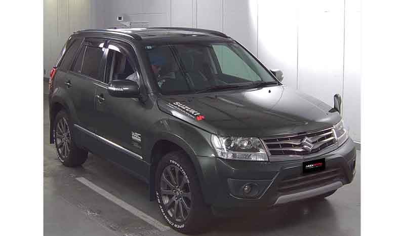 2015 Suzuki Escudo image-8