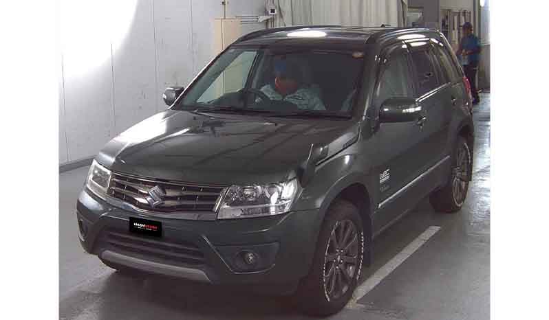 2015 Suzuki Escudo image-9