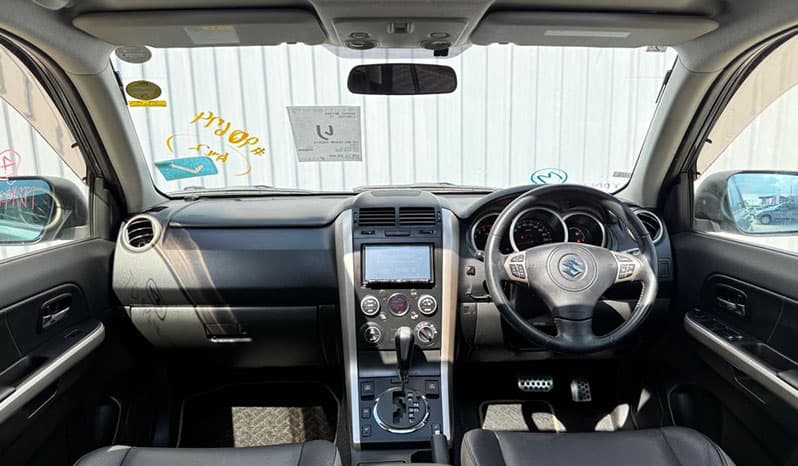2015 Suzuki Escudo image-18