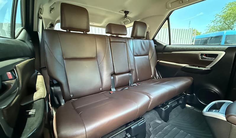 2018 Toyota Fortuner image-8