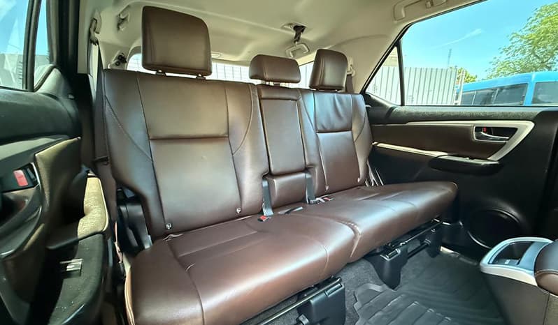 2020 Toyota Fortuner image-8