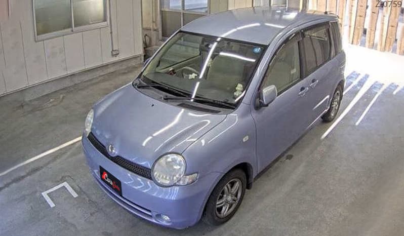 2003 Toyota Sienta image-8