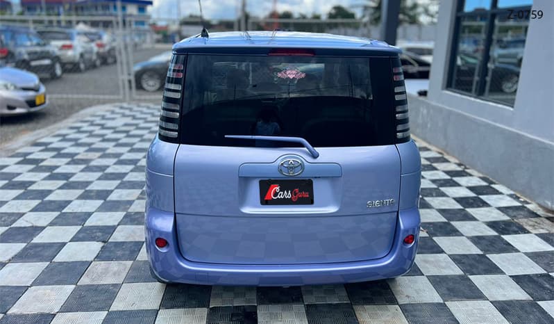 2003 Toyota Sienta image-11