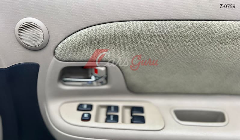 2003 Toyota Sienta image-17