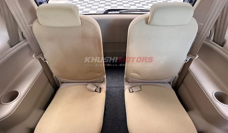 2003 Toyota Sienta image-21