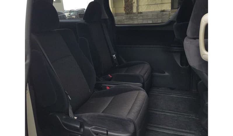2008 Toyota Alphard image-2