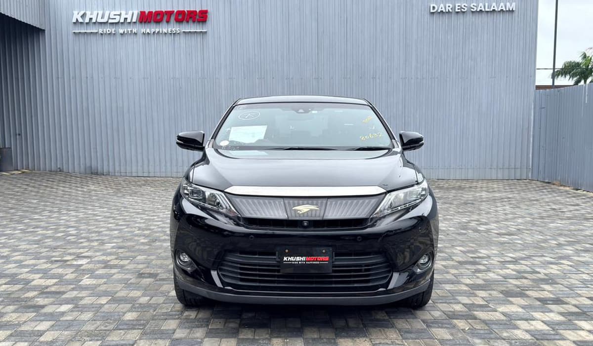 2016 Toyota Harrier image-9