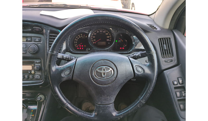 2001 Toyota Kluger image-15