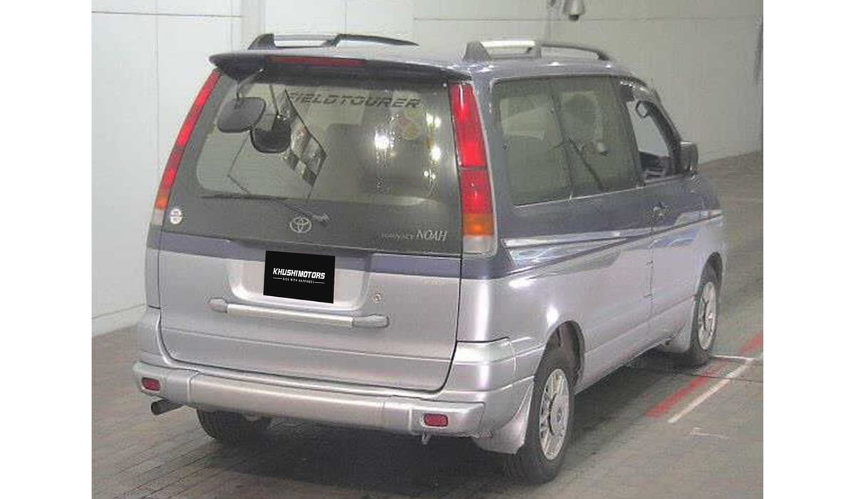 1998 Toyota Townace Noah image-2