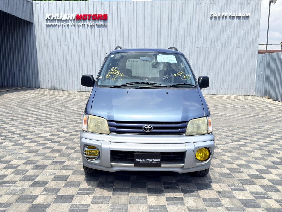 1998 Toyota Townace Noah image-9