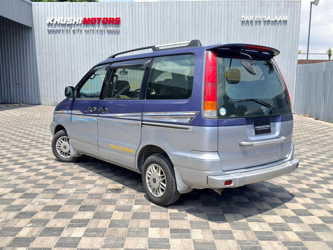 1998 Toyota Townace Noah image-12