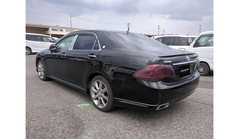 2009 Toyota Crown image-8
