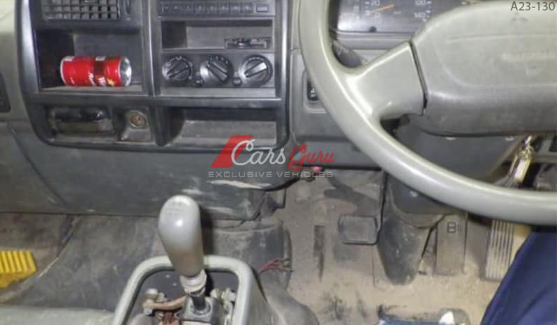 2000 Mitsubishi Fuso Fighter 3 Ton image-6