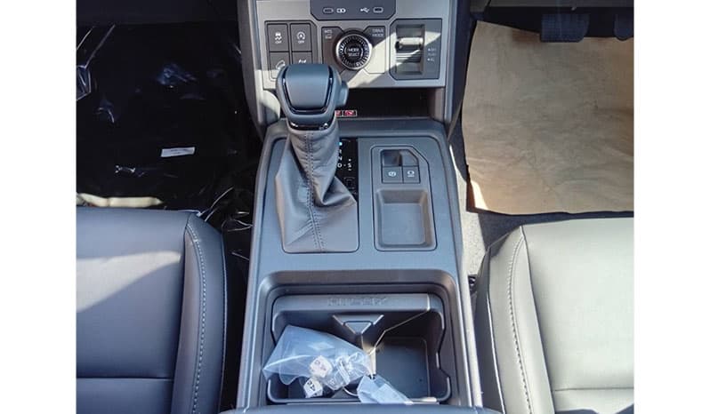 2025 Toyota Hilux Travo Overland Plus image-2
