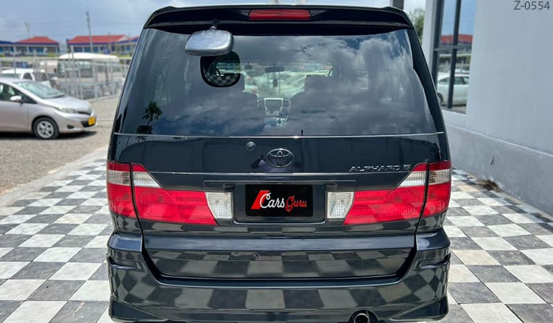 2004 Toyota Alphard image-4