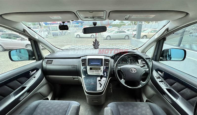 2004 Toyota Alphard image-18