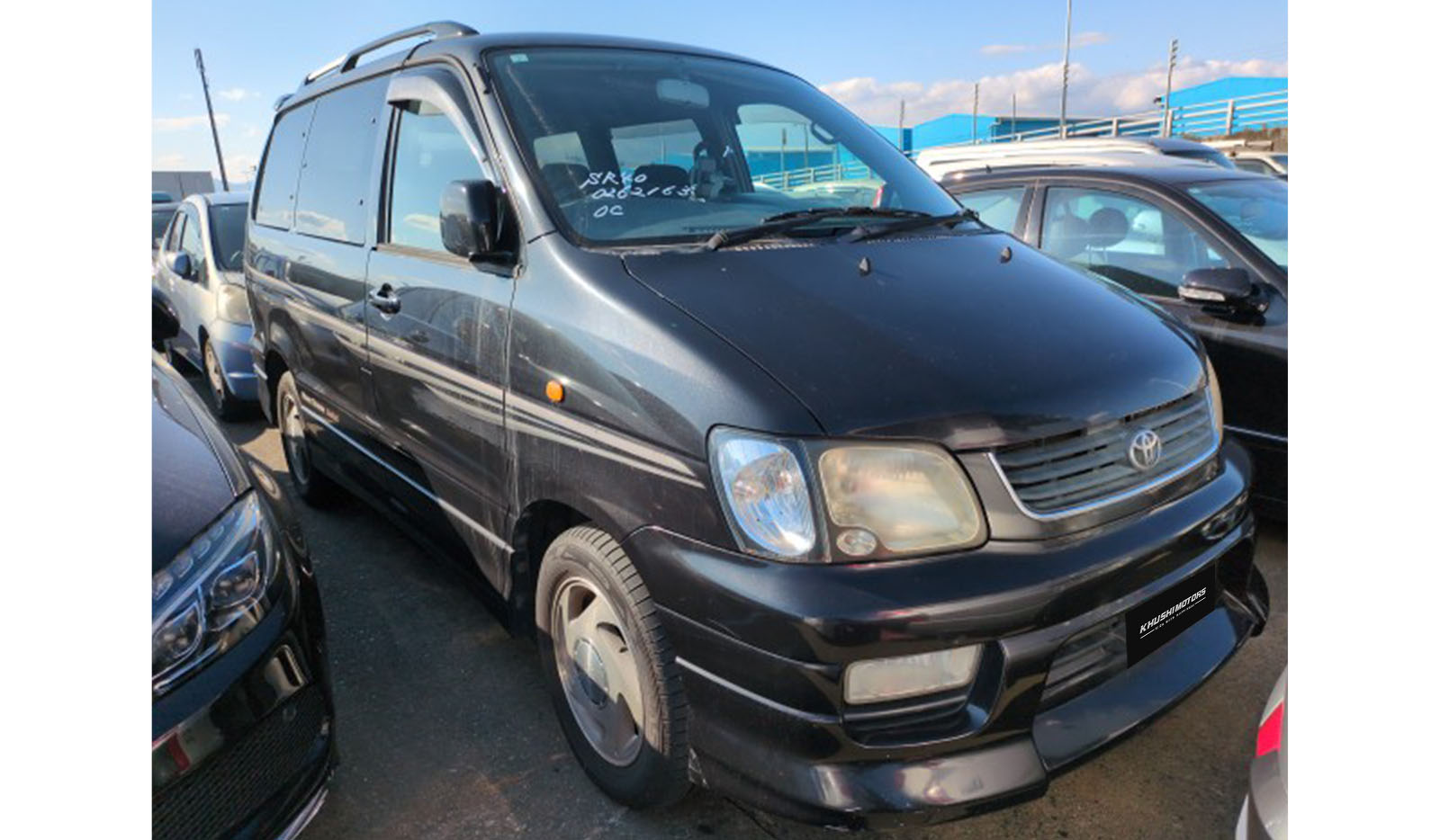 2001 Toyota Liteace Noah Road Tourer image-1