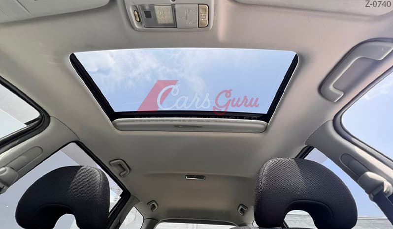 2003 Toyota Wish image-5
