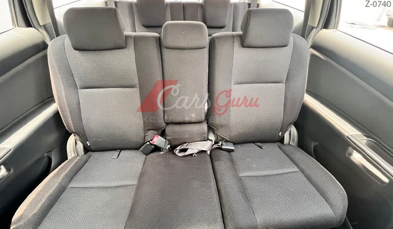 2003 Toyota Wish image-6