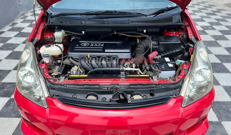 2003 Toyota Wish image-17