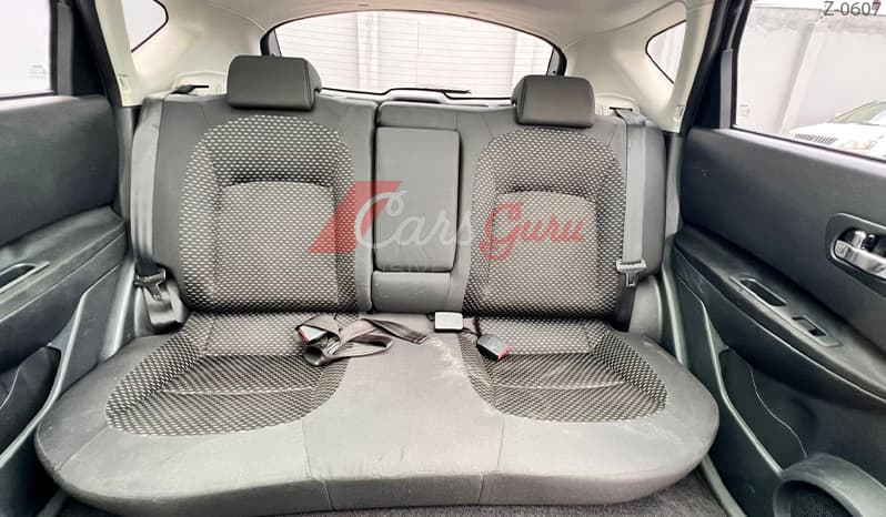 2008 Nissan Dualis image-9
