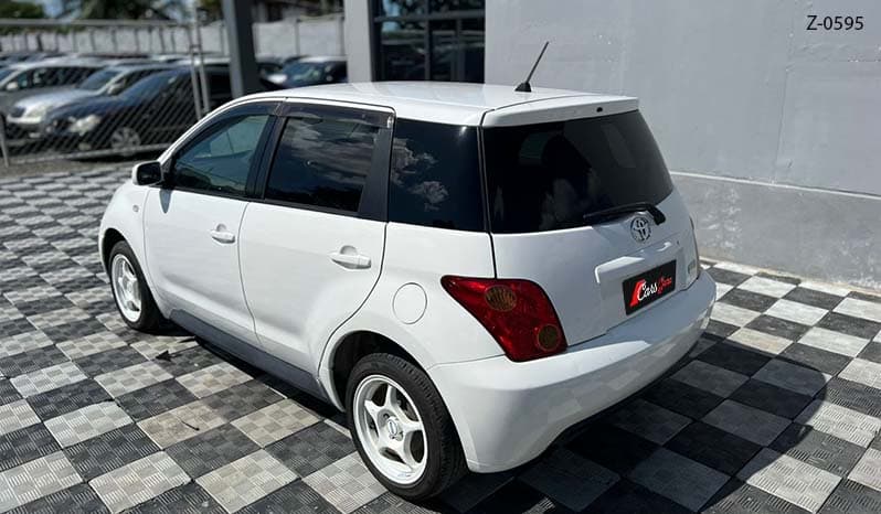 2003 Toyota IST 1300cc image-4