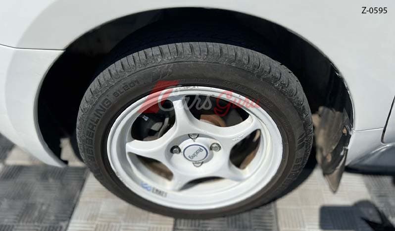 2003 Toyota IST 1300cc image-5