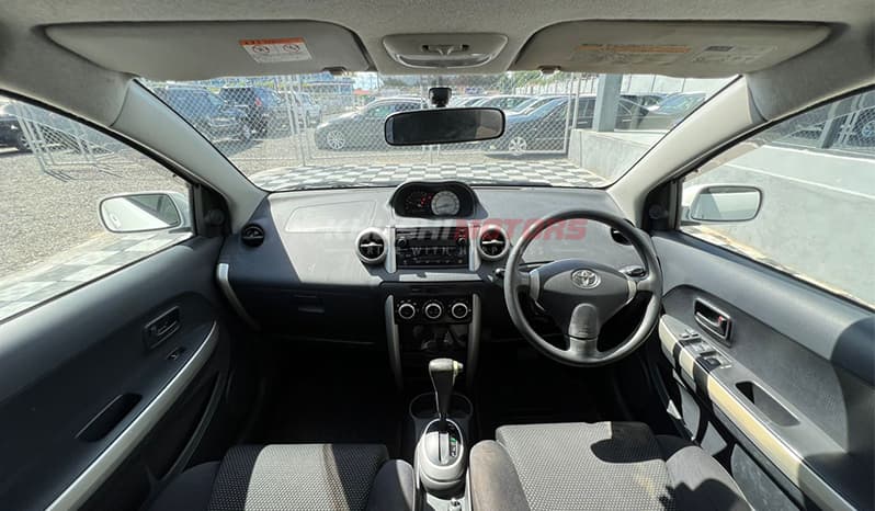 2003 Toyota IST 1300cc image-8