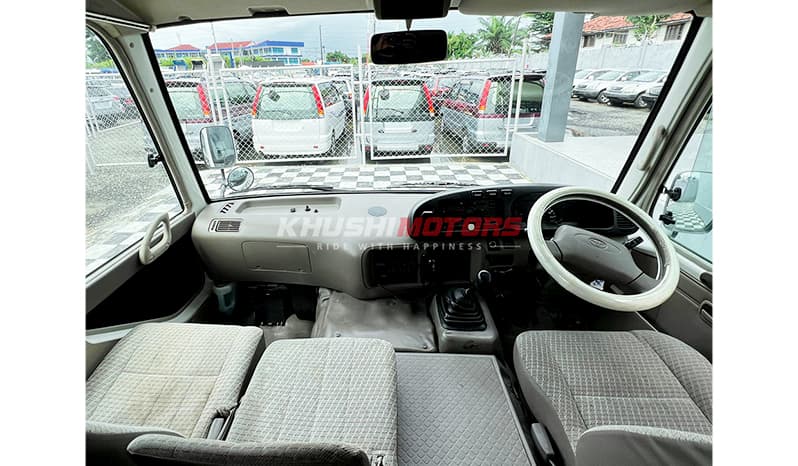 1999 Toyota Coaster Camping image-8