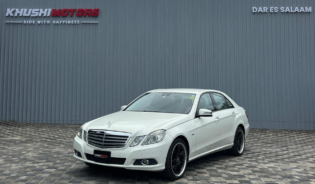 2009 Mercedes-Benz E-Class E250 image-3