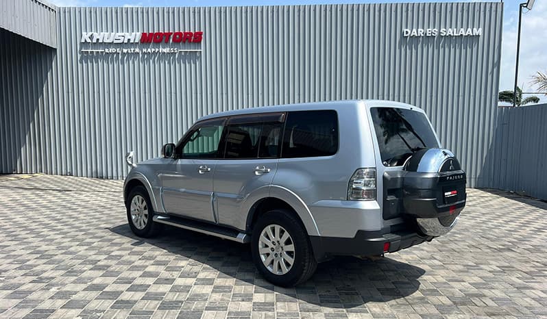 2007 Mitsubishi Pajero LONG EXCEED image-4