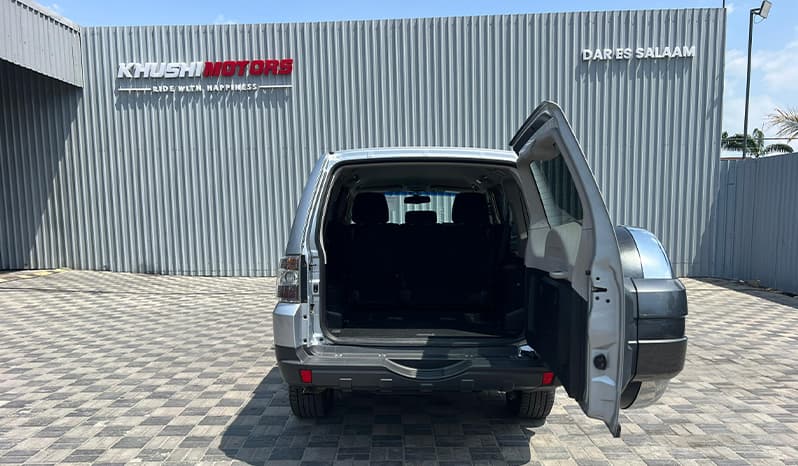 2007 Mitsubishi Pajero LONG EXCEED image-7