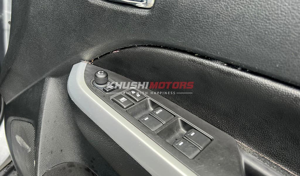 2015 Suzuki Escudo 1.6 image-8