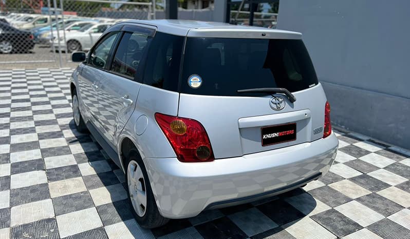 2003 Toyota IST image-13