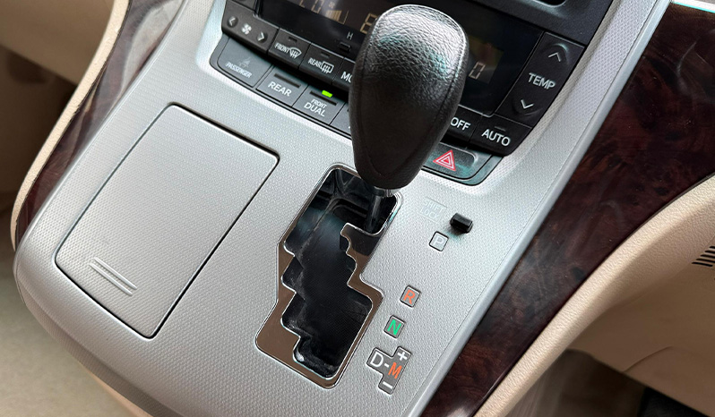 2014 Toyota Alphard X image-12