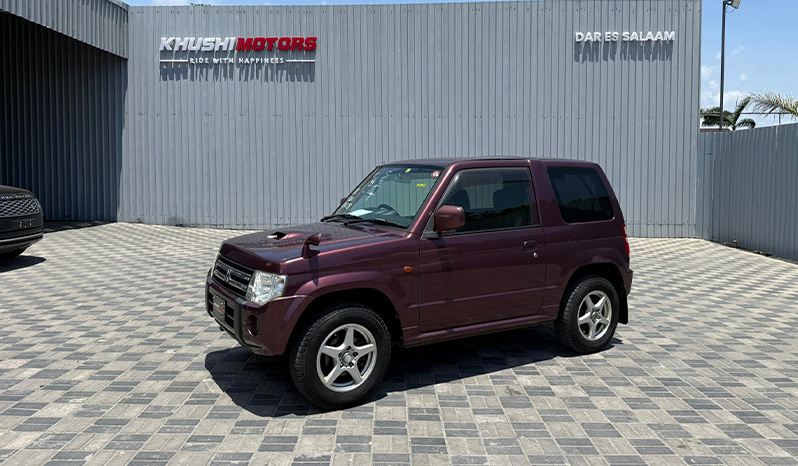 2012 Mitsubishi Pajero Mini image-3