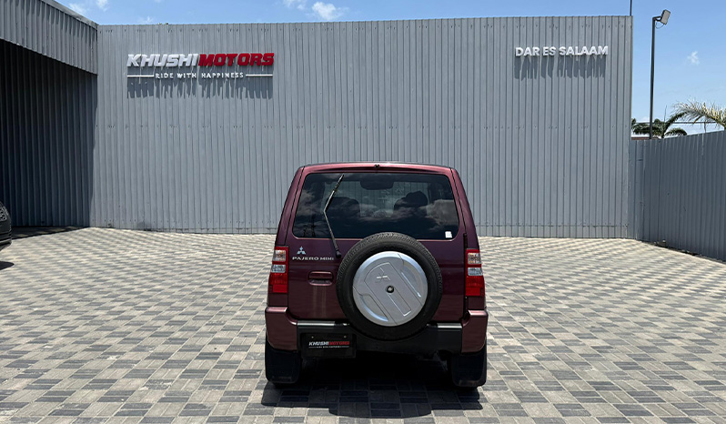 2012 Mitsubishi Pajero Mini image-5
