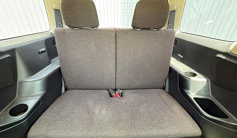2012 Mitsubishi Pajero Mini image-8
